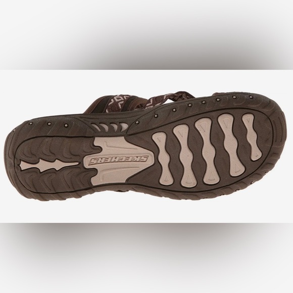 Sketchers•Reggae Trailway - Picture 7 of 9